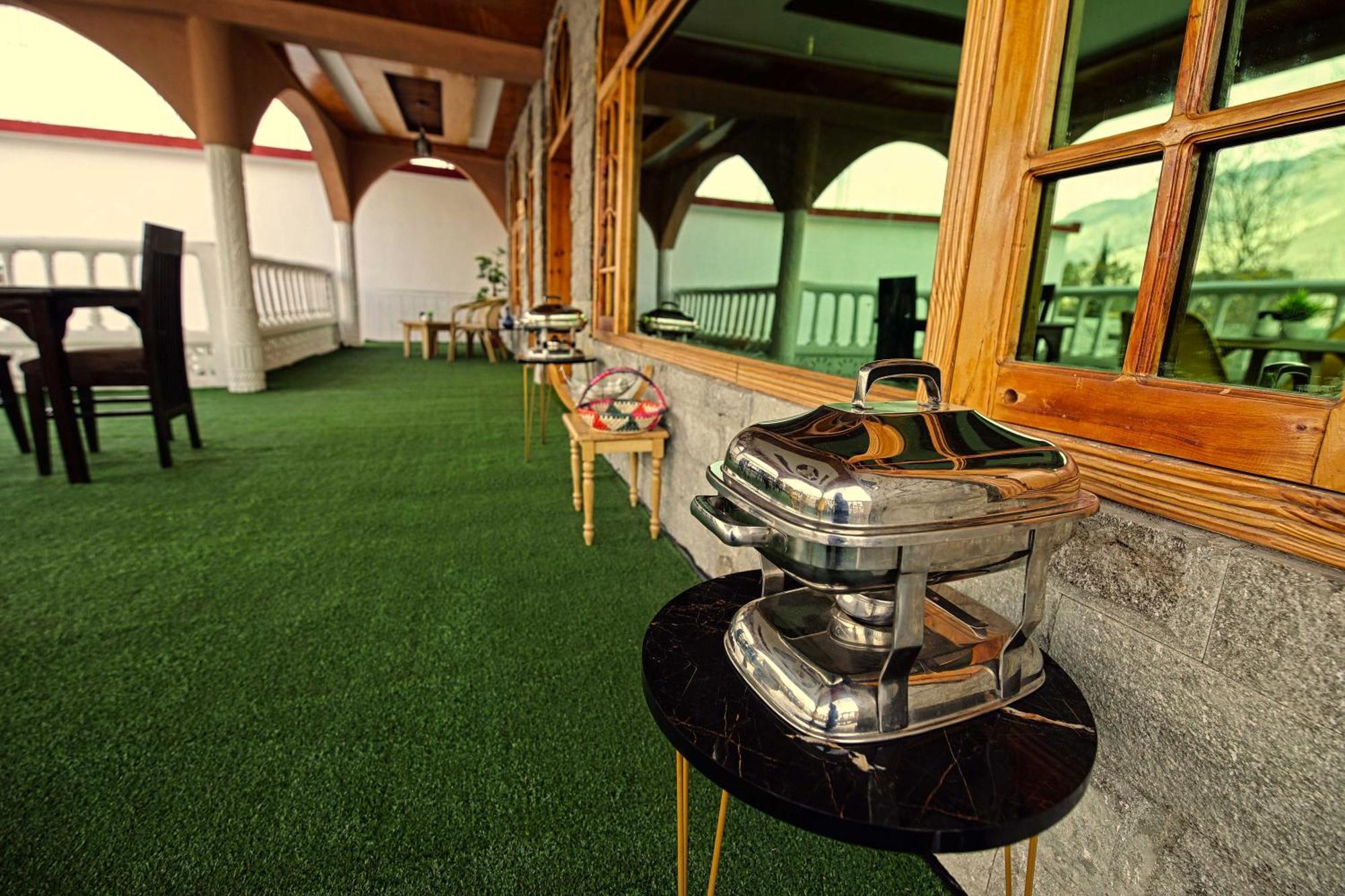 Oak Residency Hotel Gilgit Eksteriør billede