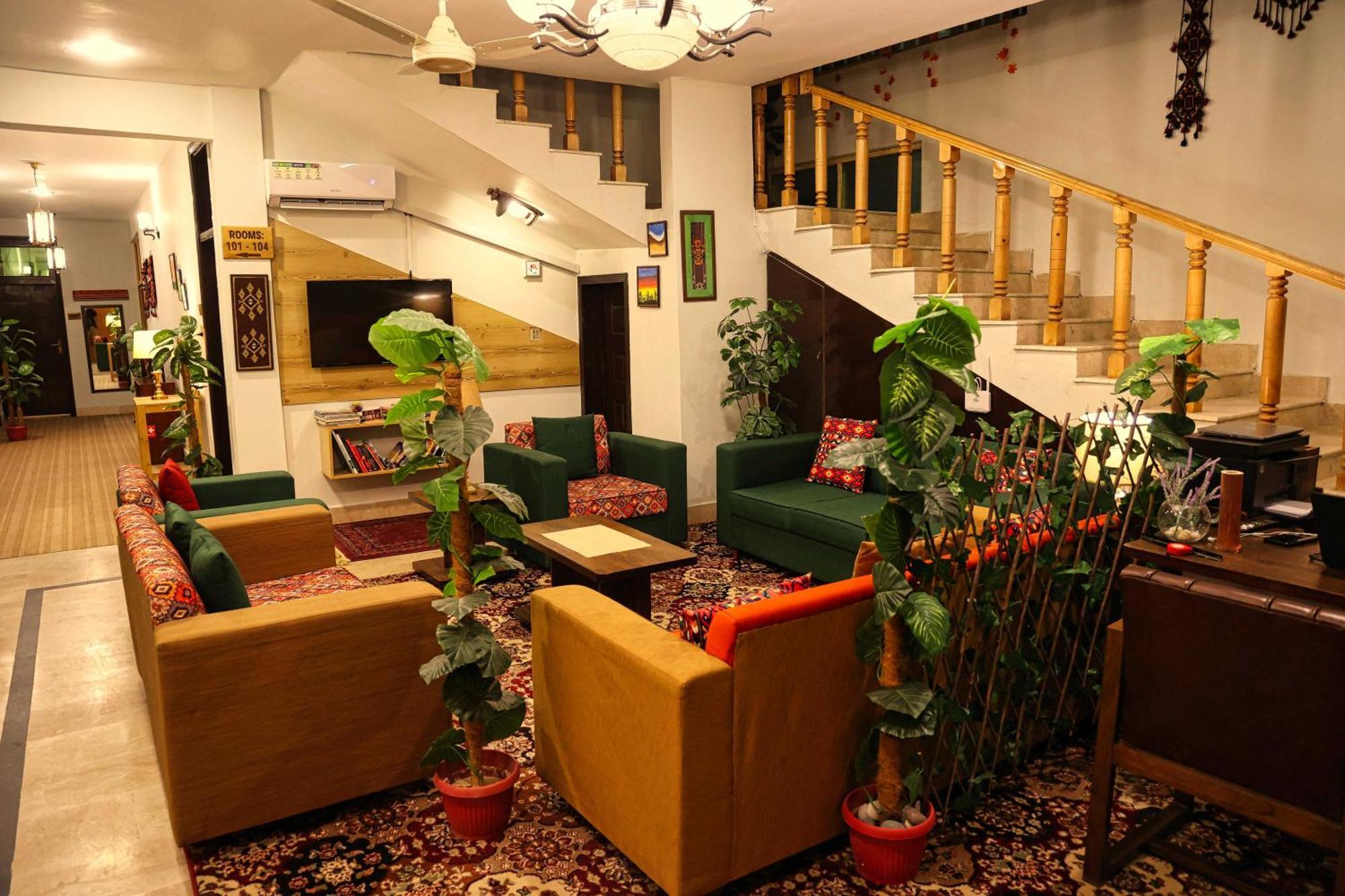 Oak Residency Hotel Gilgit Eksteriør billede